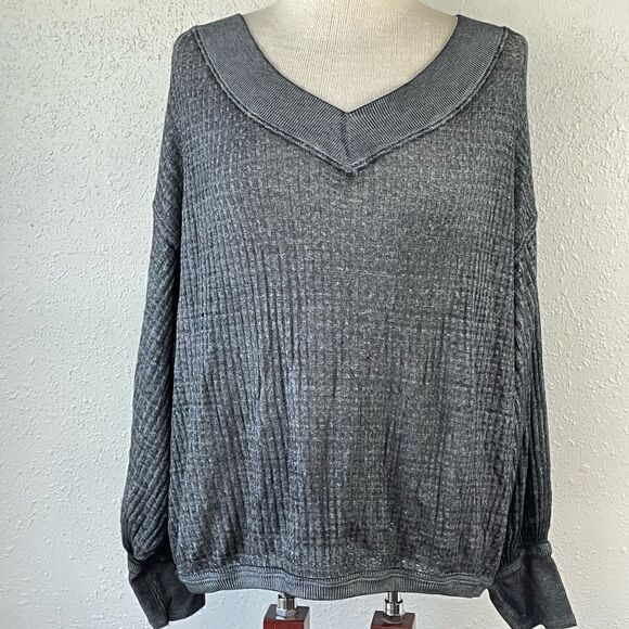 EUC We The Free Womens Gray Long Sleeve Top Size S - Picture 1 of 6